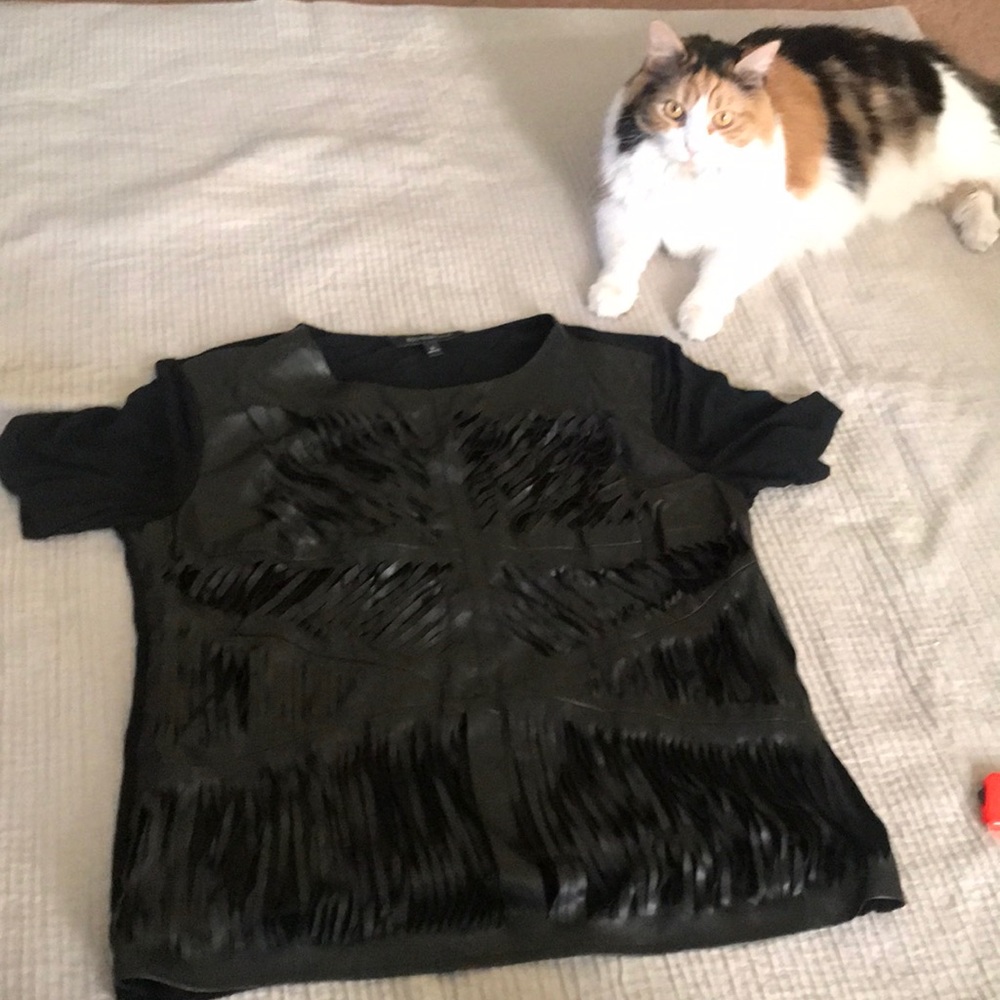 Shredded leather black top - Picture 6 of 6